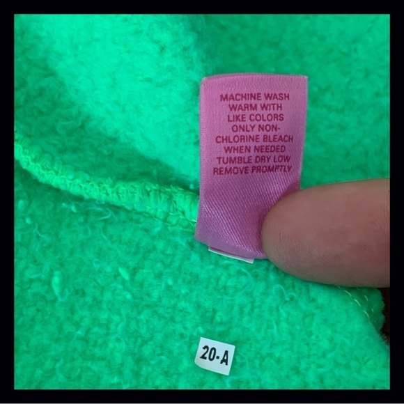 Vintage PINK Green Embroidered Hoodie Size Medium NWT - Picture 8 of 8